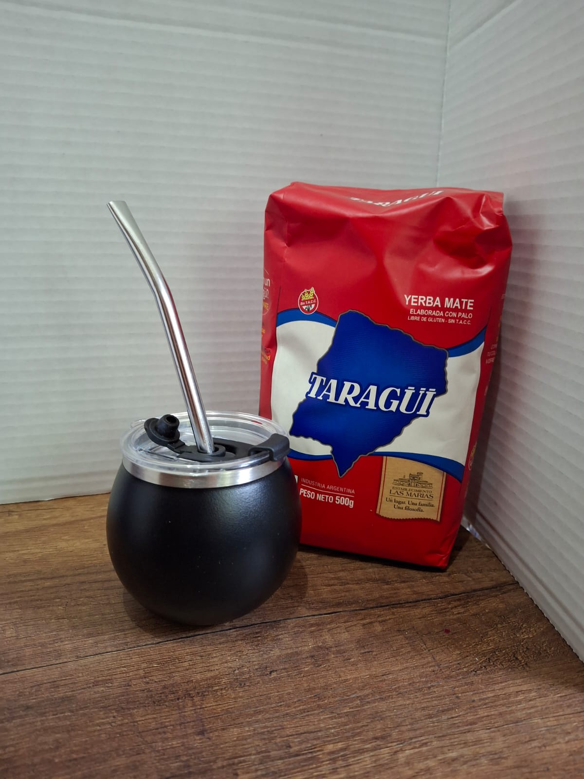 COMBO MATE NEGRO ACERO Y TAPA + BOMBILLA + YERBA MEDIO KILO TROJA