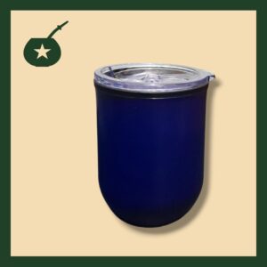 Mate azul con tapa